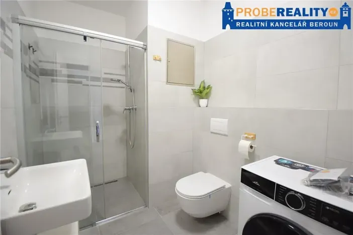 Pronájem bytu 1+kk, Beroun, Na Veselou, 42 m2
