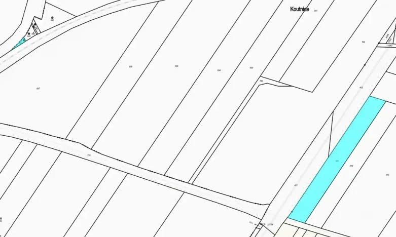 Prodej podílu pole, Hněvčeves, 2481 m2