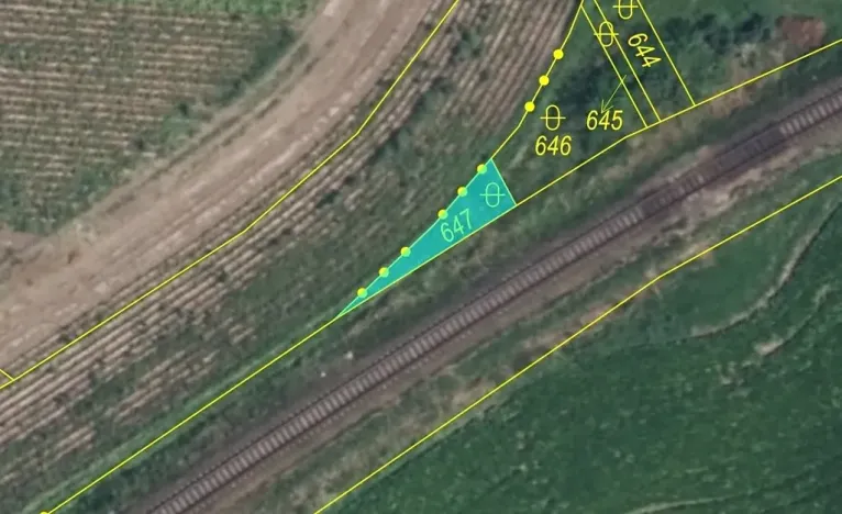 Prodej podílu pole, Hněvčeves, 2481 m2