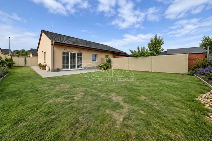 Pronájem rodinného domu, Postřižín, Na Stráni, 80 m2