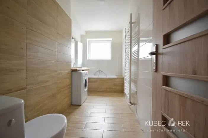 Pronájem bytu 3+kk, Sezimovo Ústí, Lužnická, 85 m2
