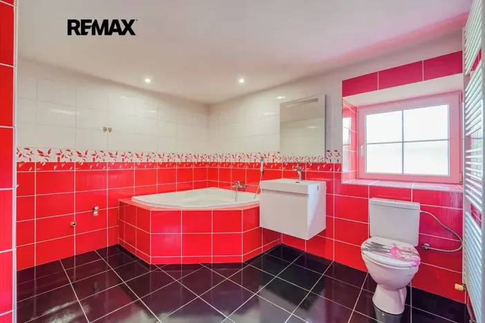 Prodej rodinného domu, Pernarec, 220 m2
