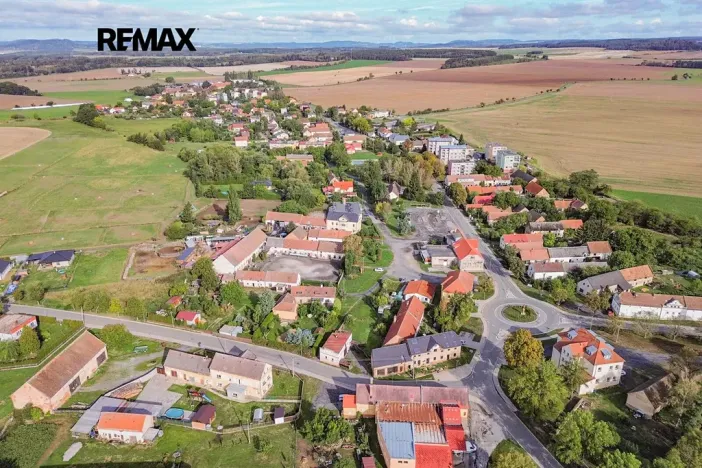 Prodej rodinného domu, Pernarec, 220 m2