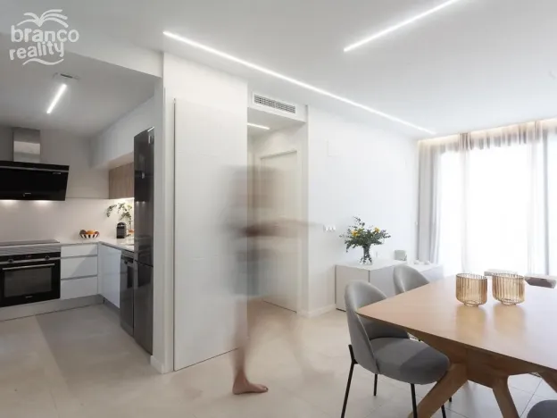 Prodej bytu 4+kk, Denia, Alicante, Španělsko, 102 m2