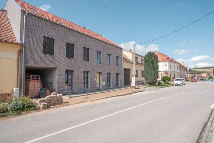 Pronájem bytu 1+kk, Silůvky, Anenská, 40 m2