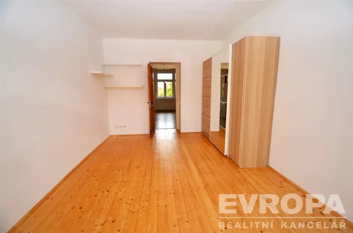 Pronájem bytu 2+kk, Praha, 5. května, 51 m2