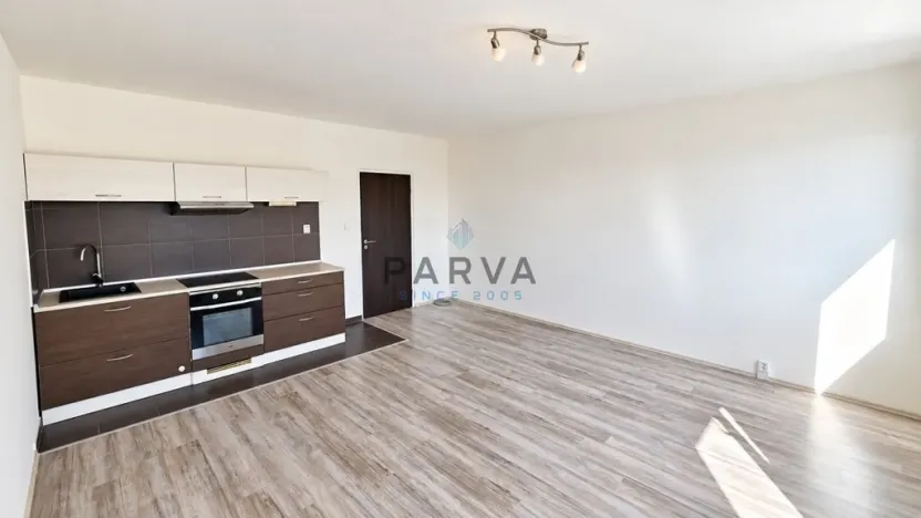 Pronájem bytu 1+kk, Plzeň - Bolevec, Krašovská, 30 m2