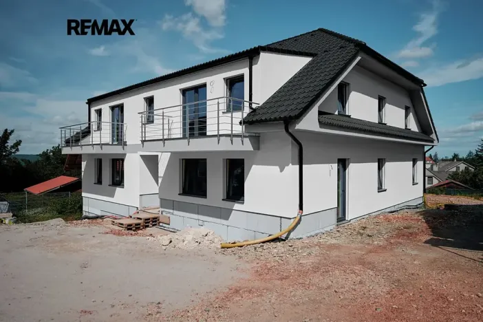 Prodej bytu 3+kk, Praha - Zbraslav, Lesáků, 84 m2