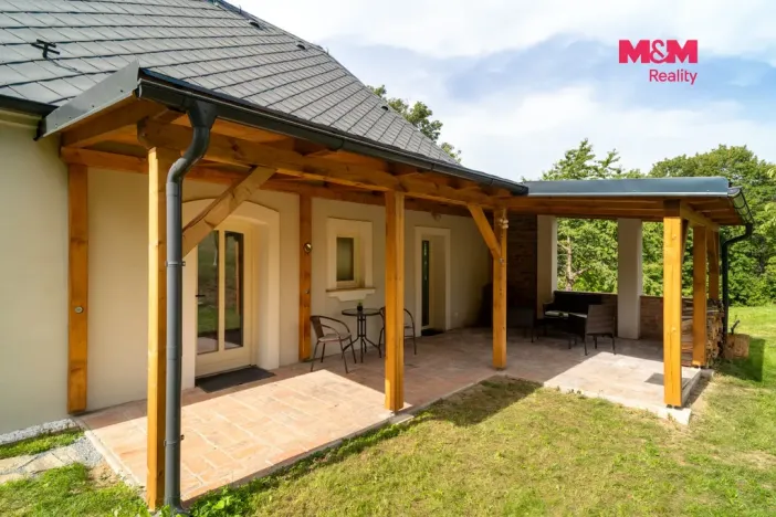 Prodej rodinného domu, Bušín, 73 m2