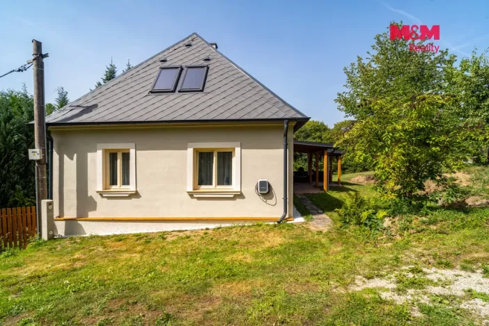 Prodej rodinného domu, Bušín, 73 m2
