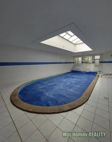 Prodej bytu 4+kk, Praha - Horní Počernice, U věže, 146 m2