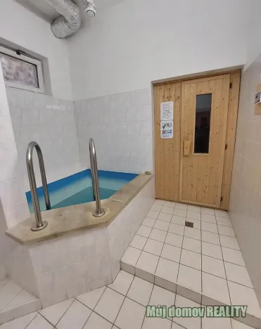 Prodej bytu 4+kk, Praha - Horní Počernice, U věže, 146 m2