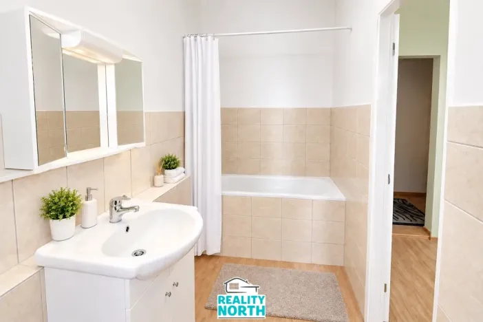 Prodej rodinného domu, Světec, Kostomlatská, 450 m2