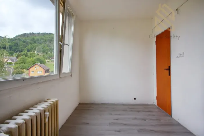 Pronájem bytu 4+1, Ústí nad Labem - Mojžíř, Jindřicha Plachty, 99 m2