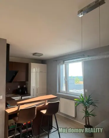 Pronájem bytu 2+kk, Praha - Sobín, Želetická, 54 m2