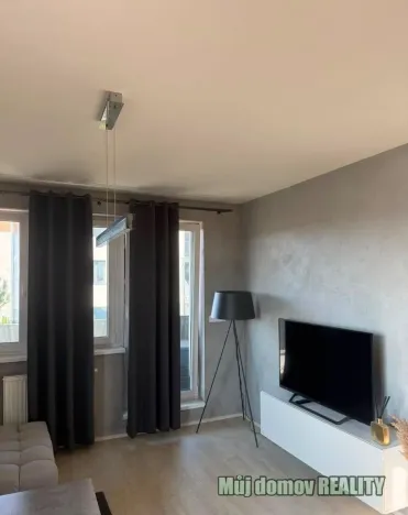 Pronájem bytu 2+kk, Praha - Sobín, Želetická, 54 m2