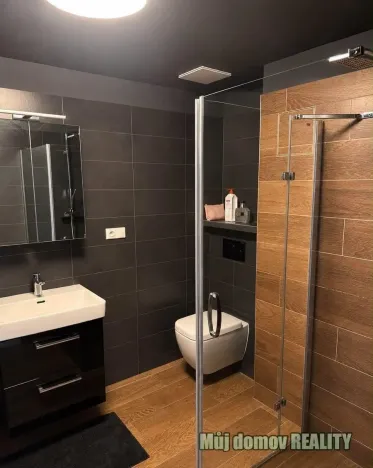 Pronájem bytu 2+kk, Praha - Sobín, Želetická, 54 m2