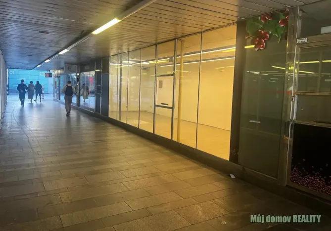 Pronájem obchodního prostoru, Praha - Krč, Budějovická, 30 m2