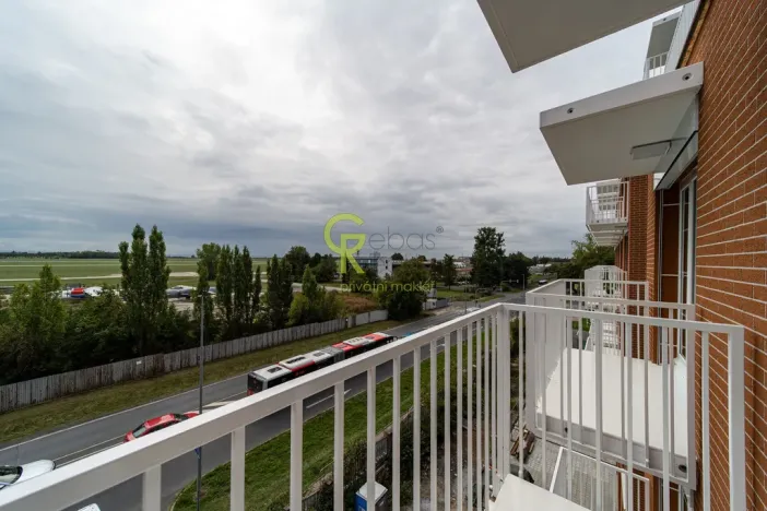 Pronájem bytu 1+kk, Praha - Kbely, Mladoboleslavská, 27 m2