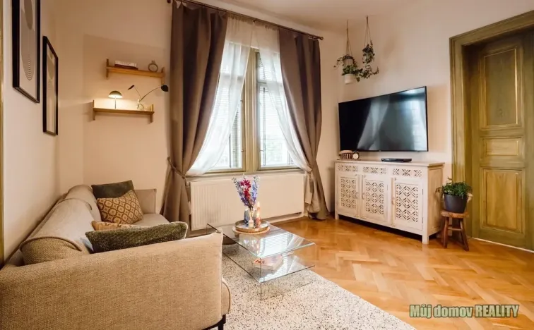 Pronájem bytu 3+1, Praha - Vyšehrad, Svobodova, 97 m2