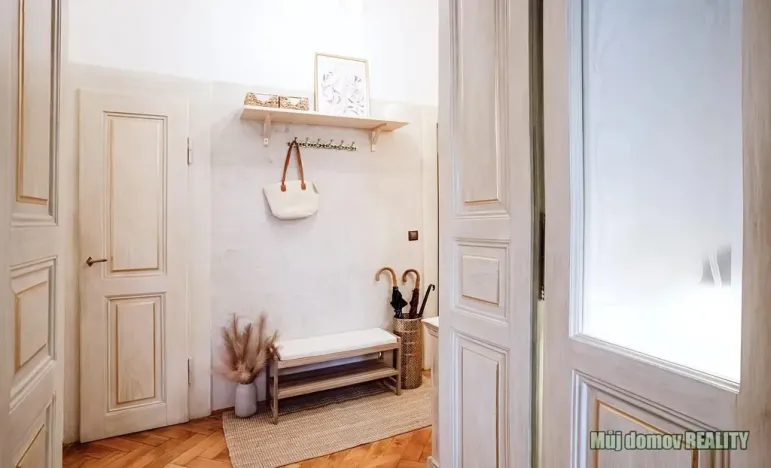 Pronájem bytu 3+1, Praha - Vyšehrad, Svobodova, 97 m2