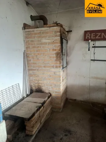 Prodej rodinného domu, Loučany, 250 m2