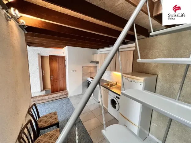 Pronájem bytu 1+kk, Plzeň - Jižní Předměstí, Husova, 55 m2