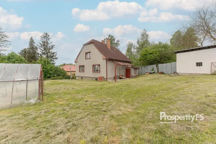 Prodej rodinného domu, Olešnice, Generála Čápka, 162 m2