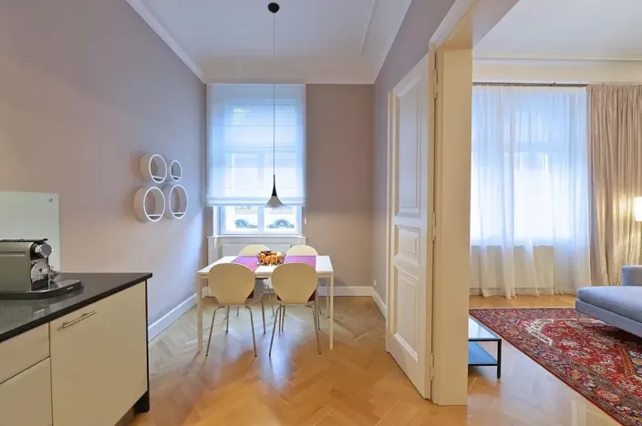 Pronájem bytu 2+1, Praha - Nové Město, Truhlářská, 74 m2