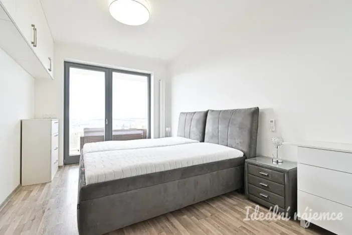 Pronájem bytu 2+kk, Brno - Sadová, Menšíkova, 60 m2