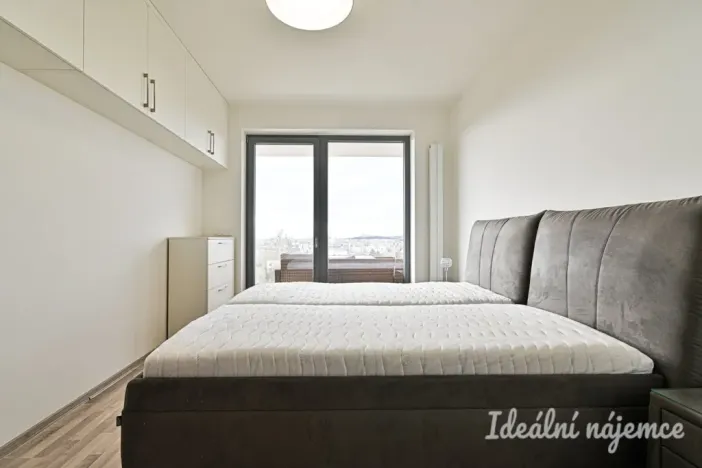 Pronájem bytu 2+kk, Brno - Sadová, Menšíkova, 60 m2