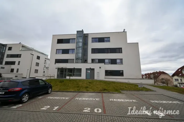 Pronájem bytu 2+kk, Brno - Sadová, Menšíkova, 60 m2