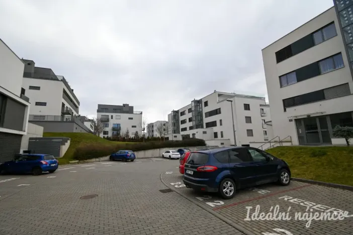 Pronájem bytu 2+kk, Brno - Sadová, Menšíkova, 60 m2