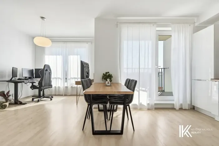 Prodej bytu 2+kk, Pardubice, Na Spravedlnosti, 65 m2