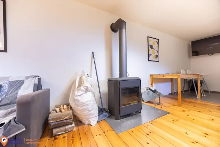 Prodej apartmánu, Staré Město - Stříbrnice, 450 m2