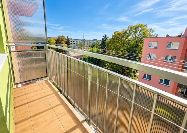 Prodej bytu 2+1, Znojmo, Dukelských bojovníků, 59 m2