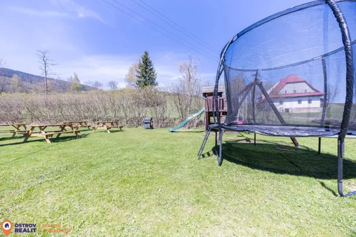Prodej chaty, Staré Město - Stříbrnice, 450 m2