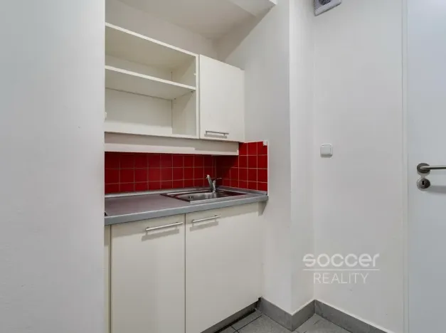 Pronájem obchodního prostoru, Praha - Dejvice, Jugoslávských partyzánů, 58 m2