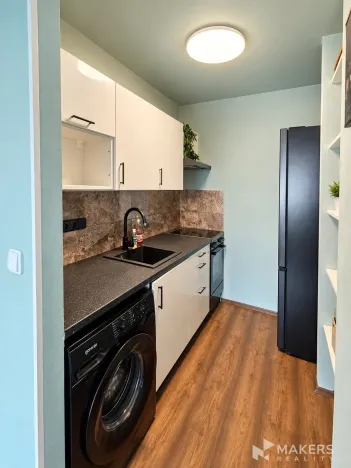 Pronájem bytu 2+kk, Praha, Květnového vítězství, 55 m2