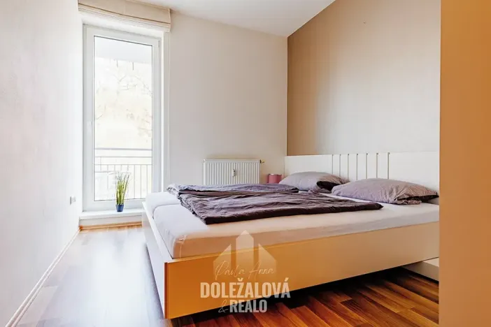 Pronájem bytu 2+kk, Jihlava, U Dlouhé stěny, 58 m2