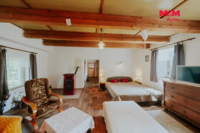 Prodej rodinného domu, Kadov - Lnářský Málkov, 250 m2