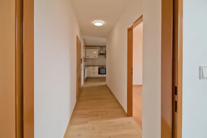 Pronájem bytu 2+1, Líně, Plzeňská, 44 m2