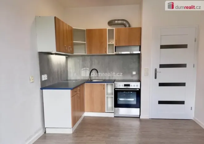 Pronájem bytu 2+kk, Ústí nad Labem - Bukov, Baráčnická, 45 m2