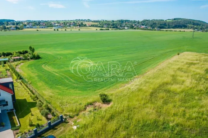 Prodej pozemku pro bydlení, Nučice, U zastávky, 12636 m2