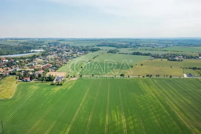 Prodej pozemku pro bydlení, Nučice, U zastávky, 12636 m2