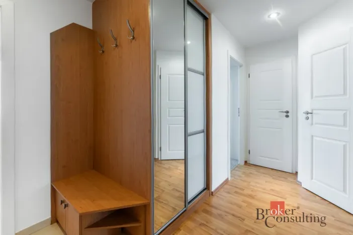 Pronájem bytu 3+kk, Praha - Prosek, Cihlářská, 74 m2