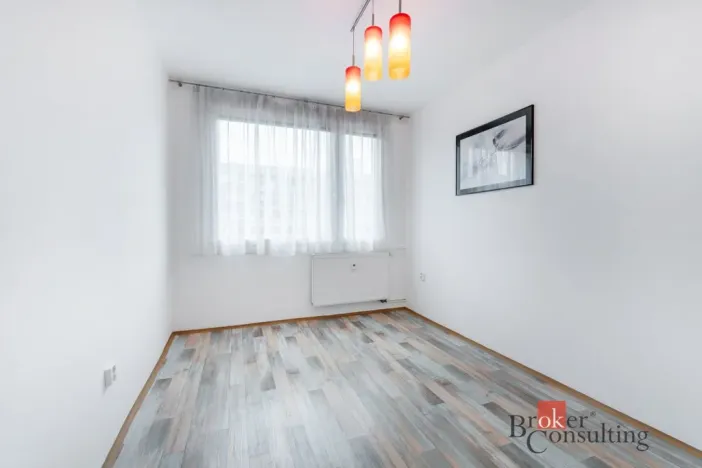 Pronájem bytu 3+kk, Praha - Prosek, Cihlářská, 74 m2