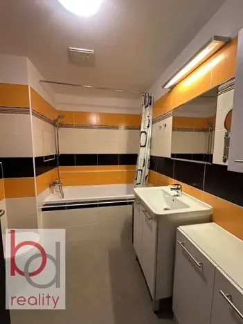 Pronájem bytu 2+kk, České Budějovice, Jírovcova, 54 m2