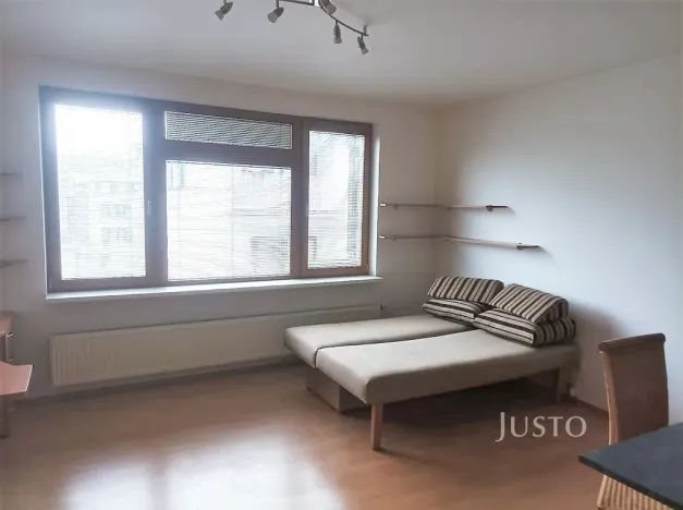 Pronájem bytu 1+kk, Písek, V Portyči, 38 m2