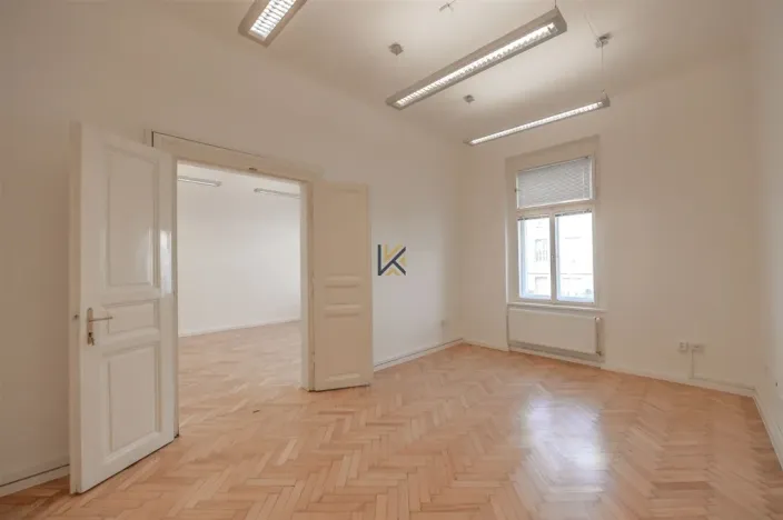 Pronájem kanceláře, Praha, Klimentská, 104 m2